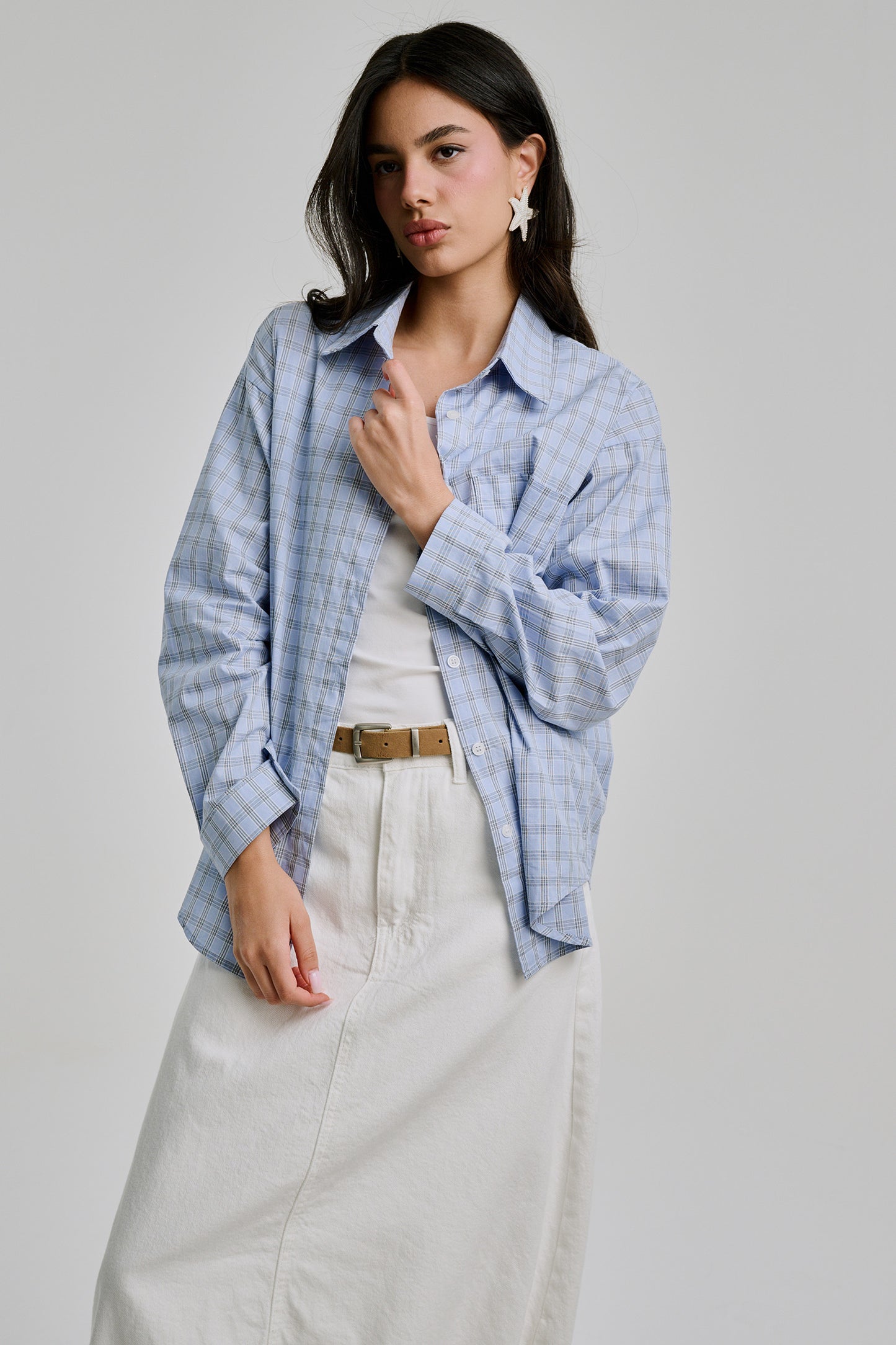 חולצה מכופתרת