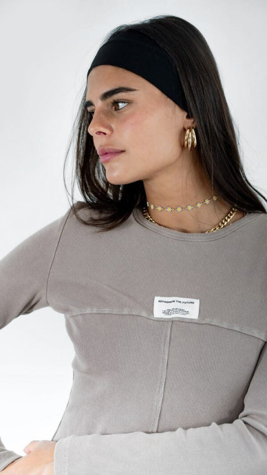 Photo 2023 07 11 10 04 17 2 1 599x1065 1