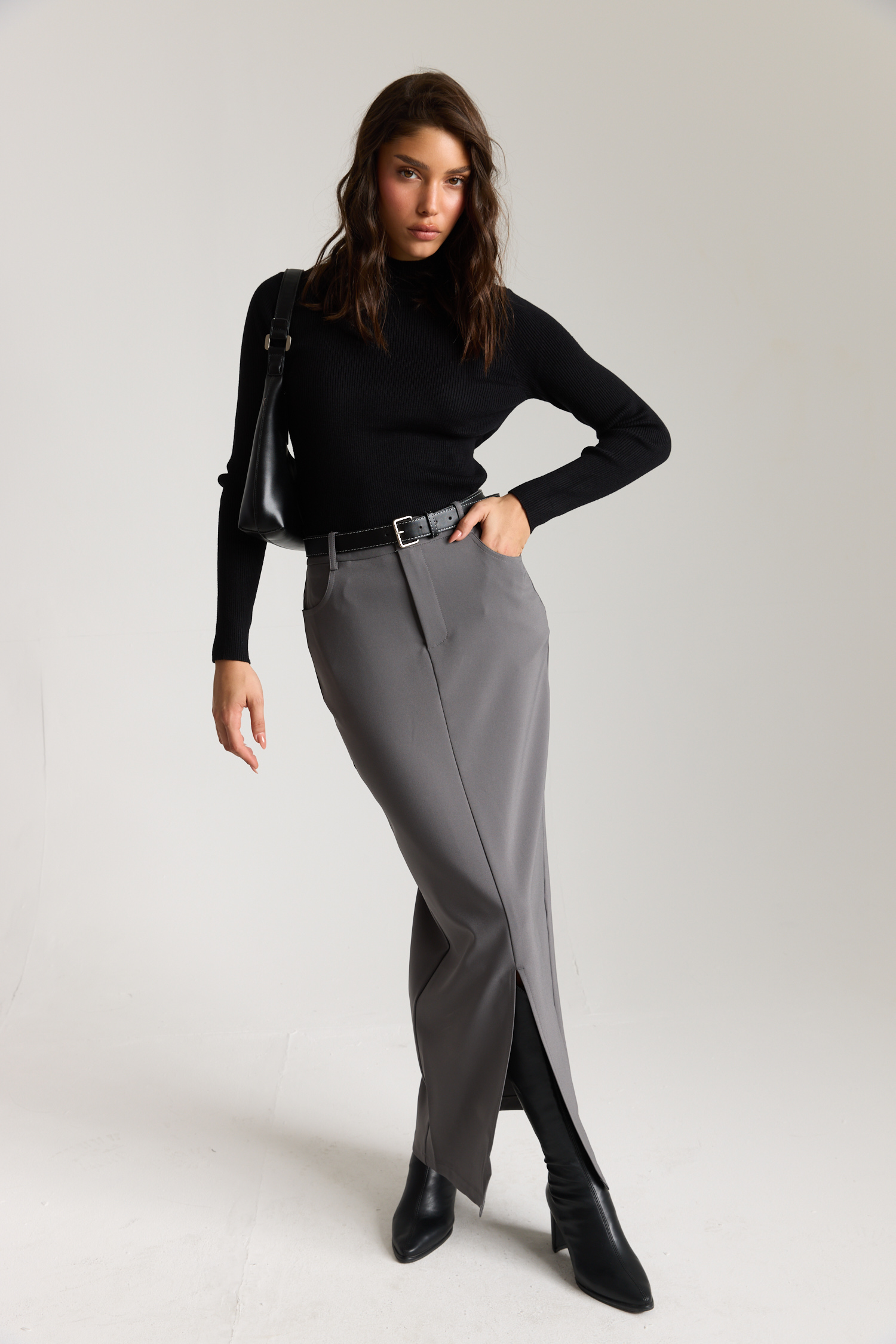 חצאית אלגנטית קייסי - אפור, L