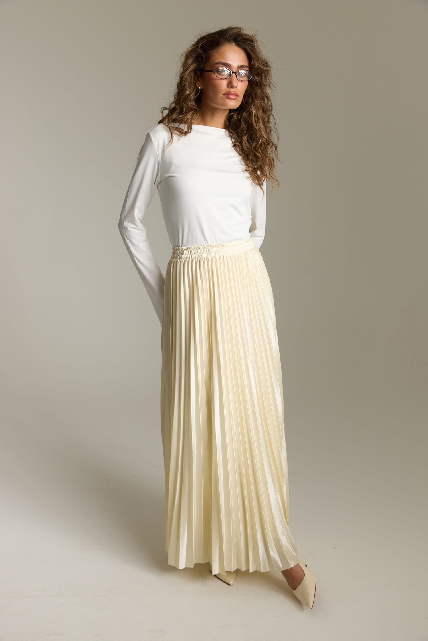 חצאית פליסה סאטן