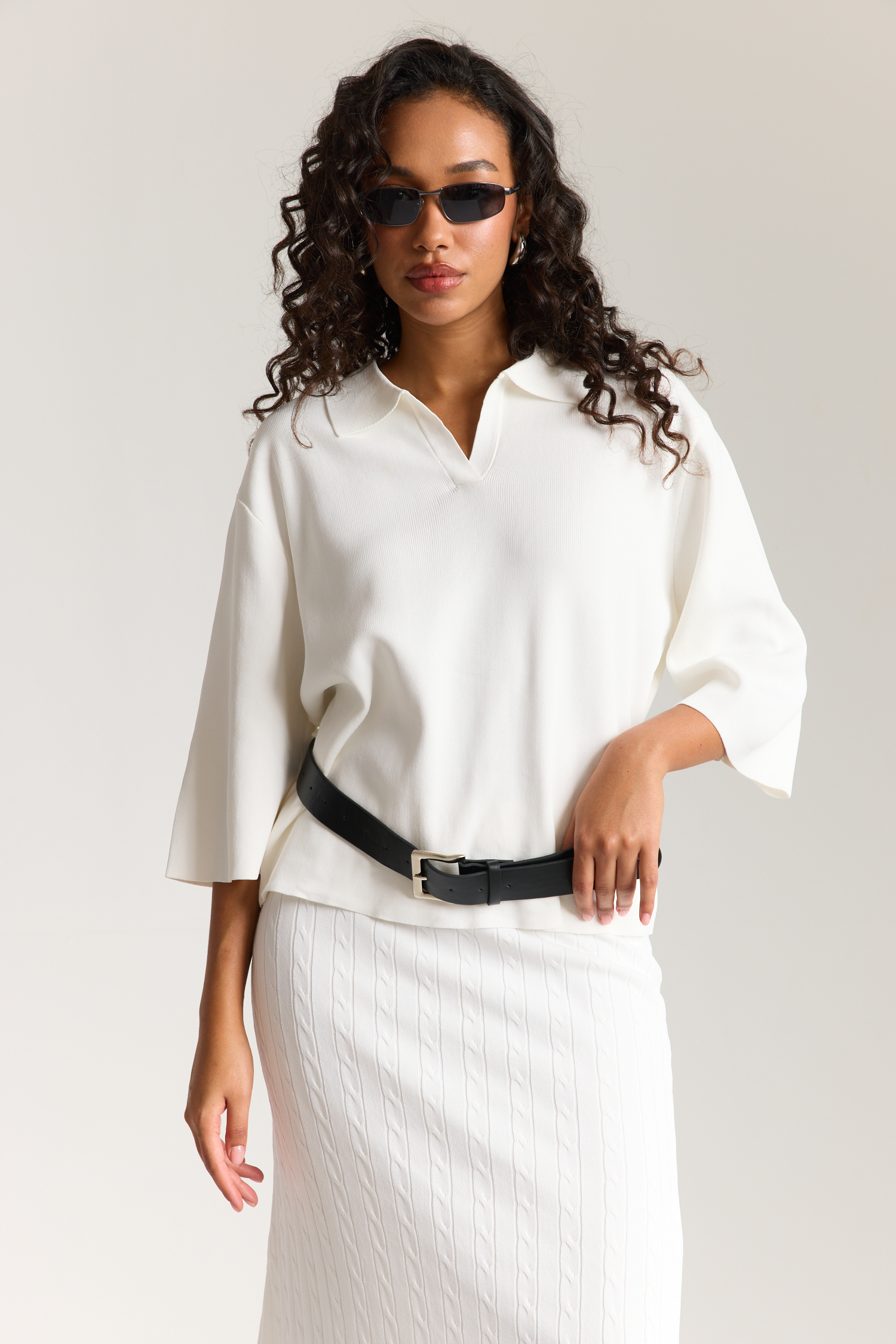 חולצת סריג עם צווארון