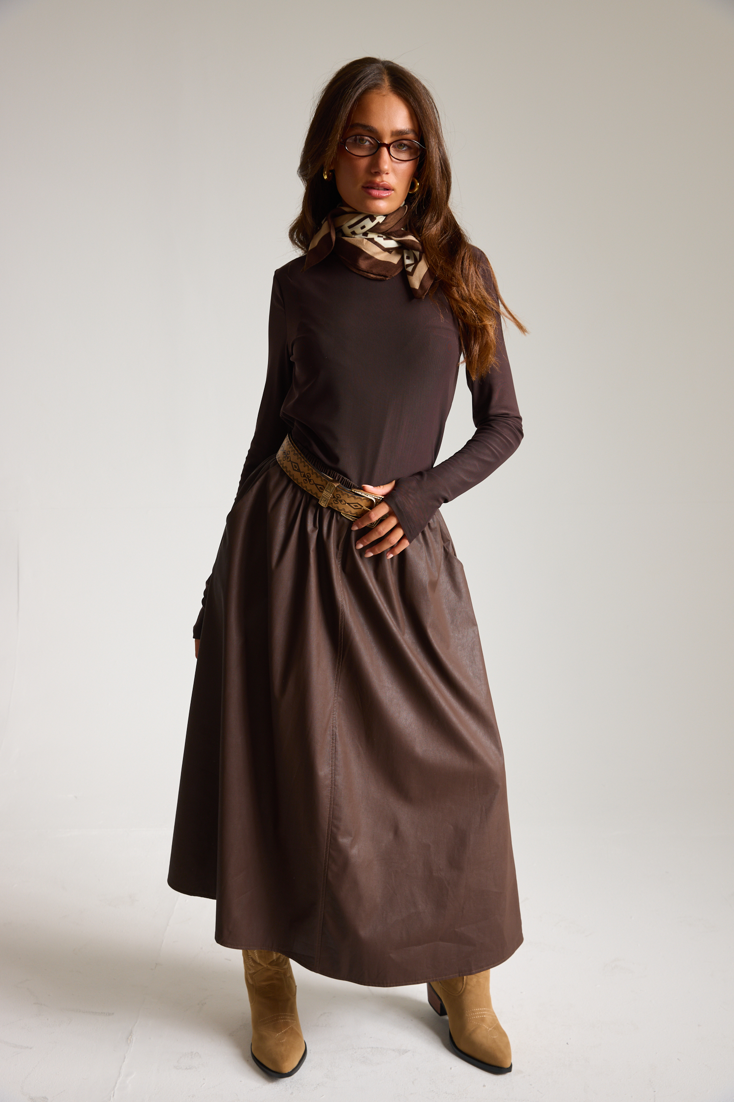 חצאית דמוי עור - חום