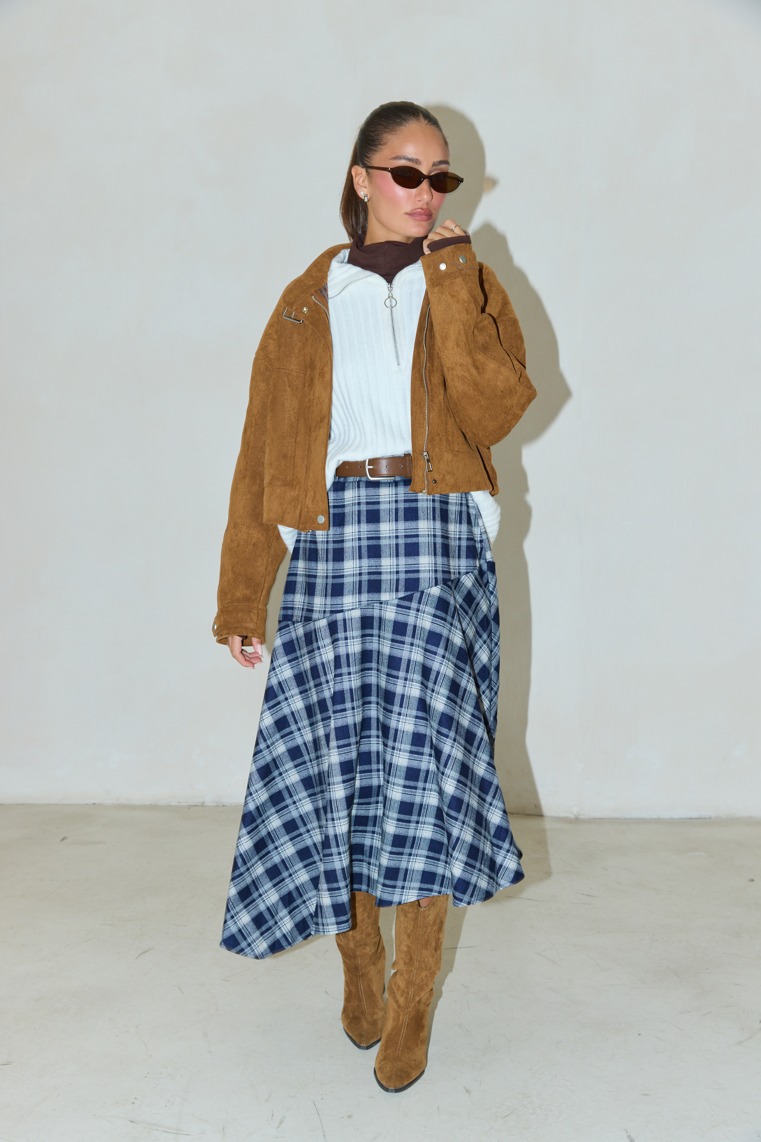 חצאית משובצת