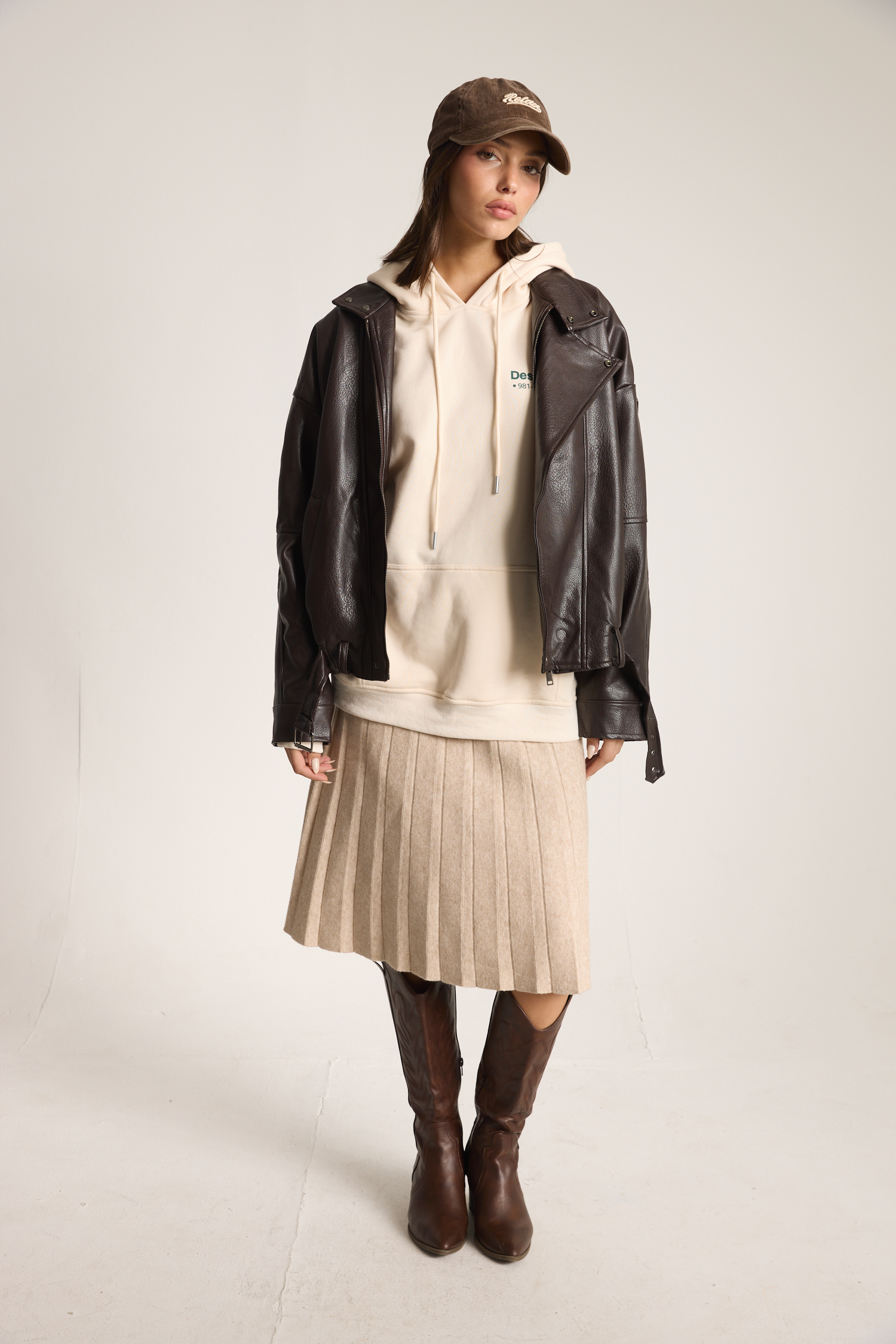 ‎⁨סי סטייל⁩4986