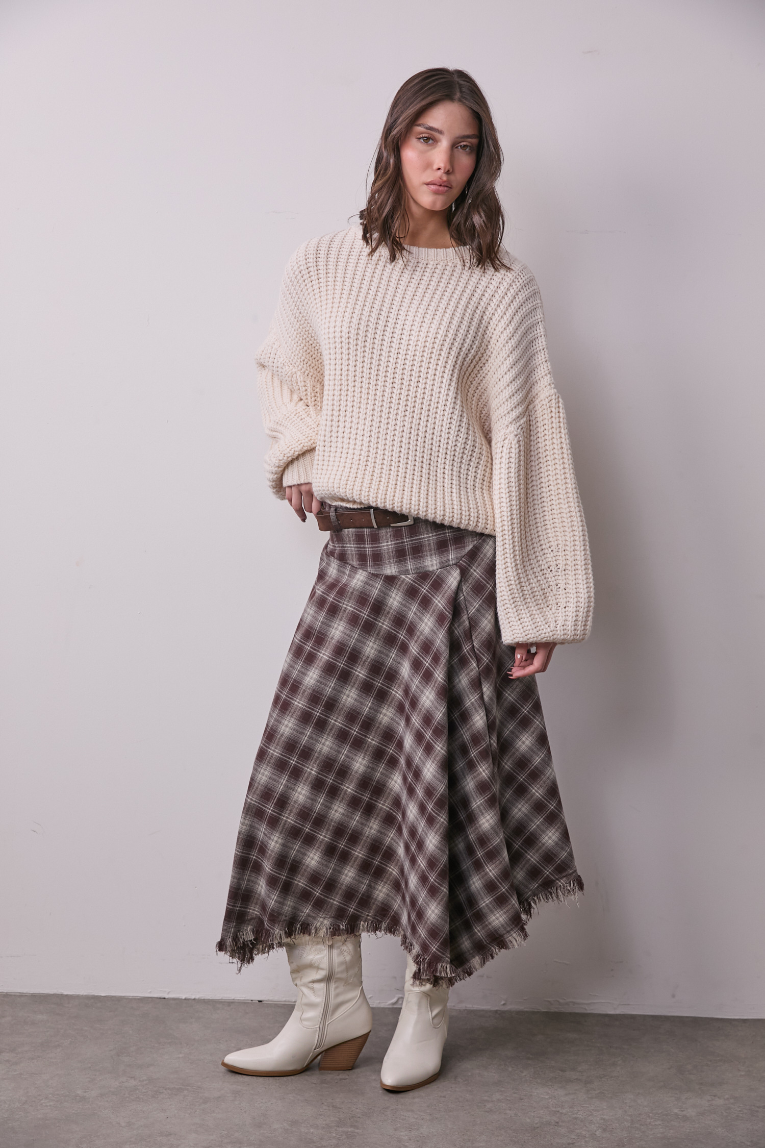 חצאית אסימטרית