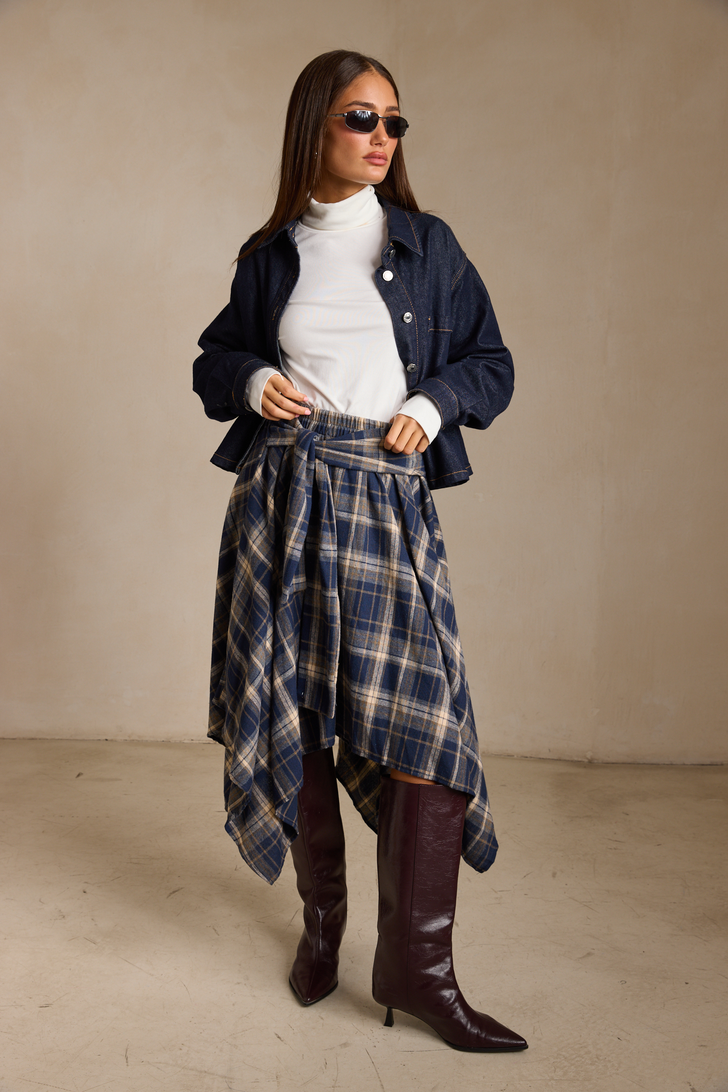 חצאית אסימטרית